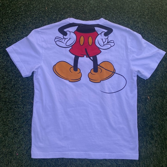 Mickey Mouse Hong Kong T-Shirt - Picture 3 of 12